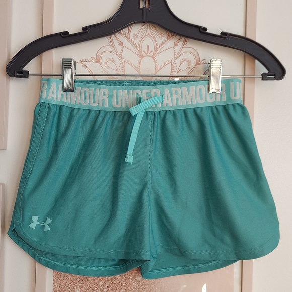 ⭐️3/$30 UA HeatGear shorts,  youth medium,  teal - Picture 2 of 9